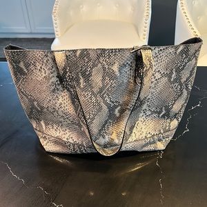 Cole Haan Palermo Tote Bag Purse Black Ivory Snakeskin Pattern